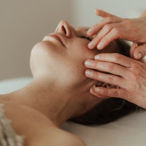 JAPOŃSKI masaż twarzy